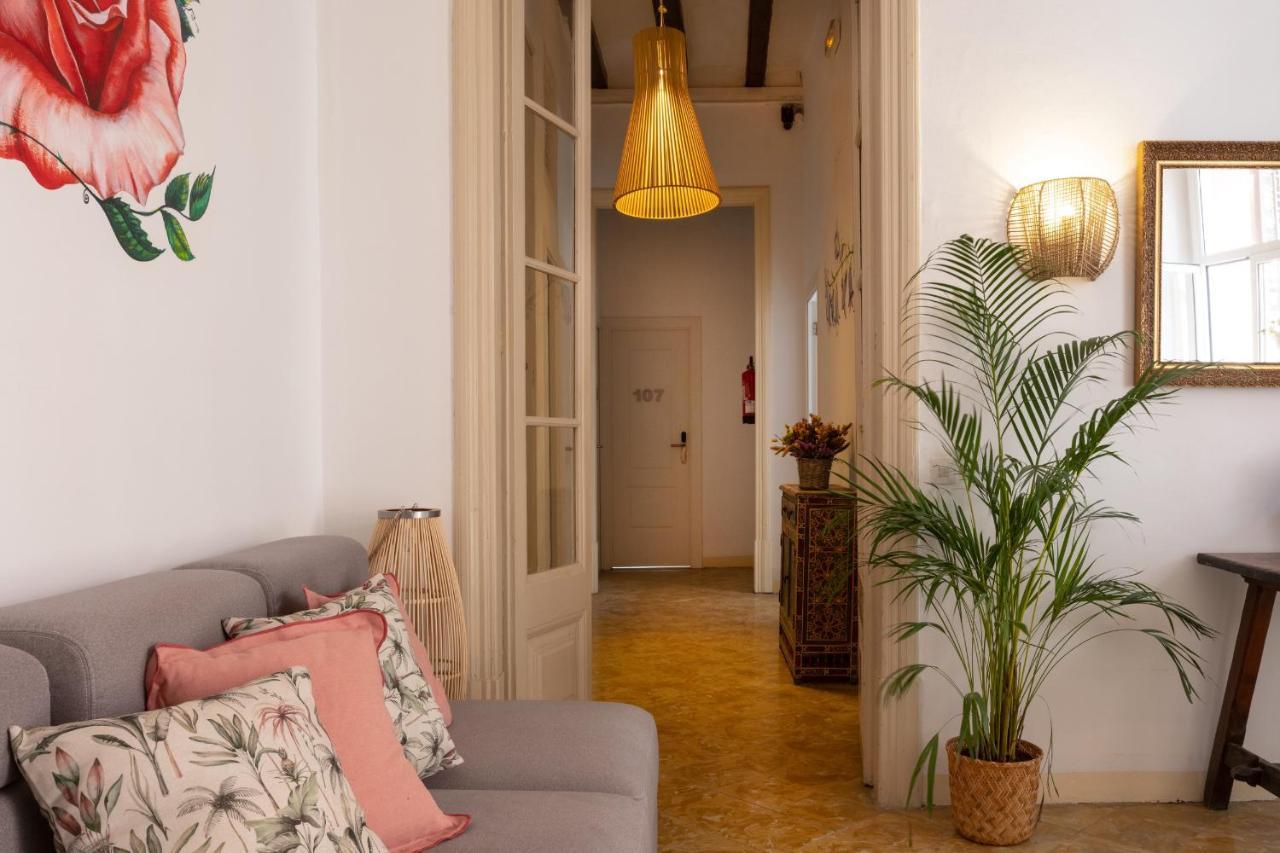 Antonios Hostal シッチェス エクステリア 写真