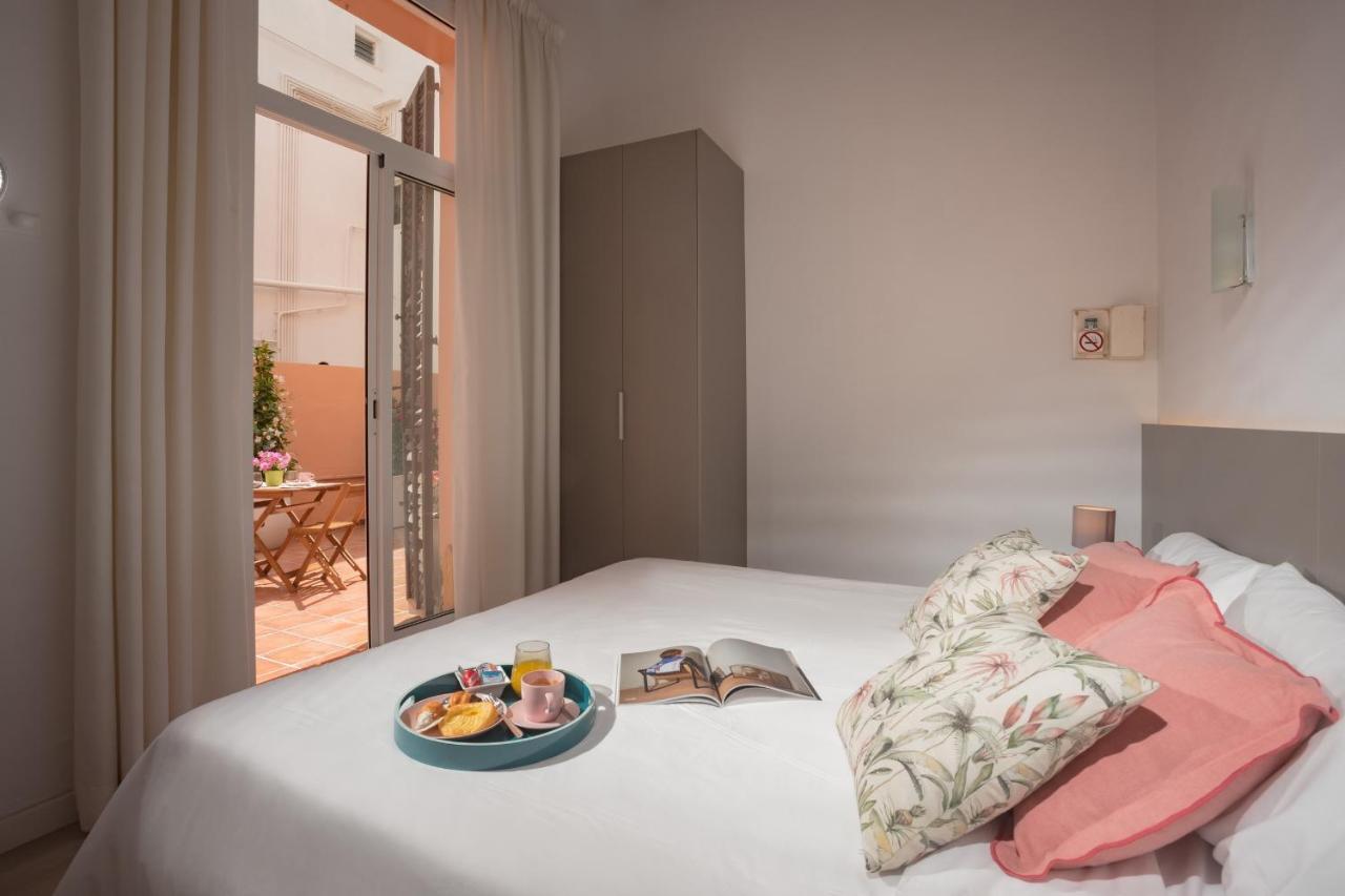Antonios Hostal シッチェス エクステリア 写真