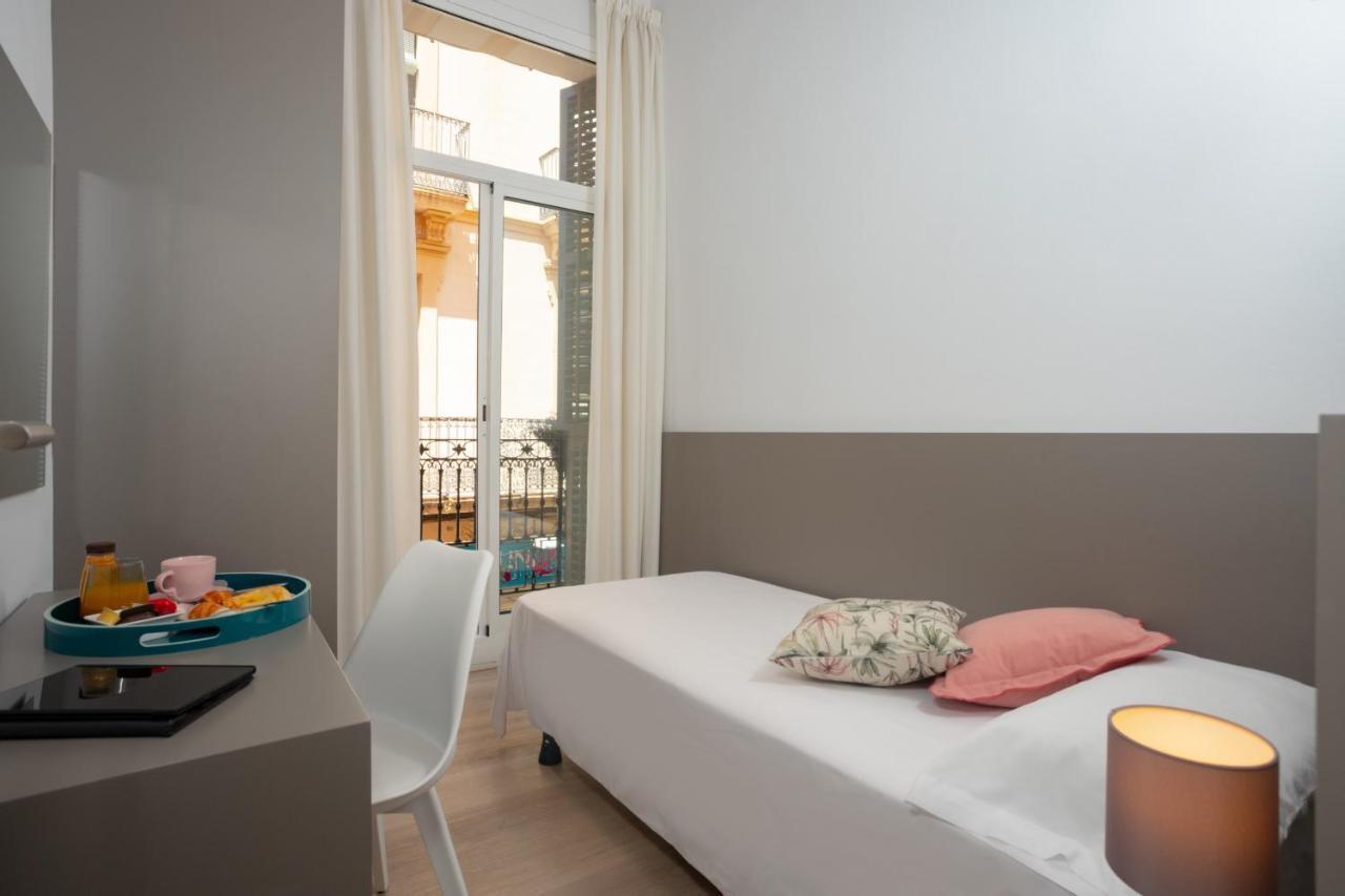 Antonios Hostal シッチェス エクステリア 写真