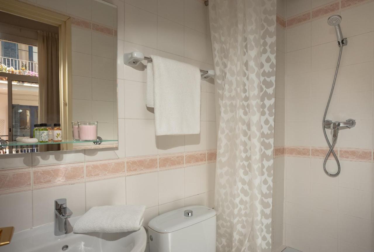 Antonios Hostal シッチェス エクステリア 写真